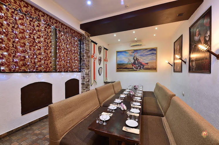 Караоке-зал «Средневековый» в «Бочка» фотография №3