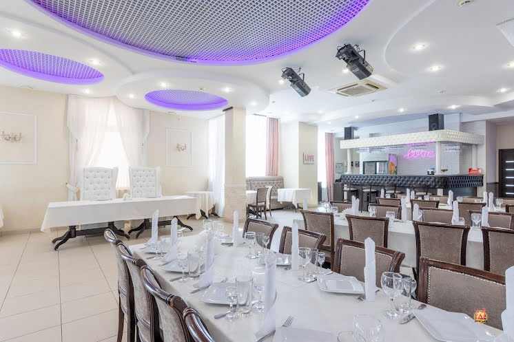 Основной зал  в «Love» фотография №10