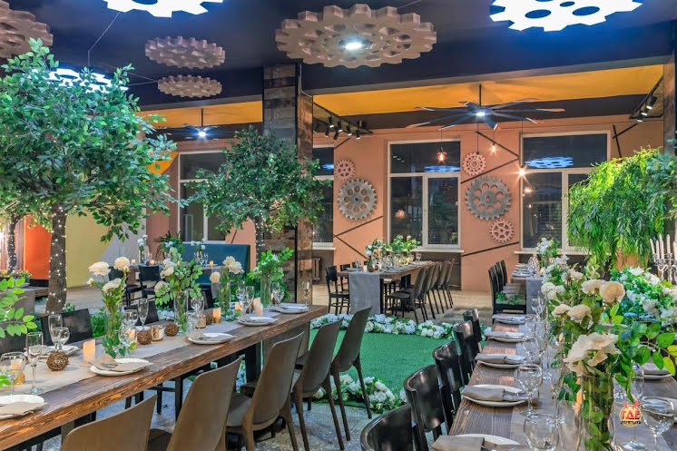 Основной зал в «French Bistro» фотография №1