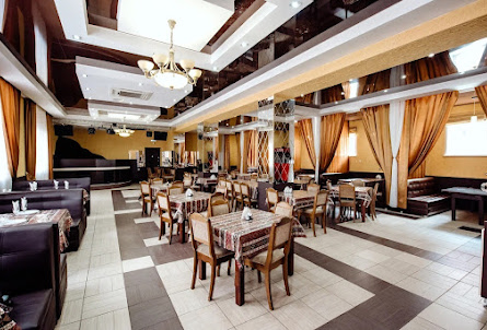 Основной зал в Основной зал