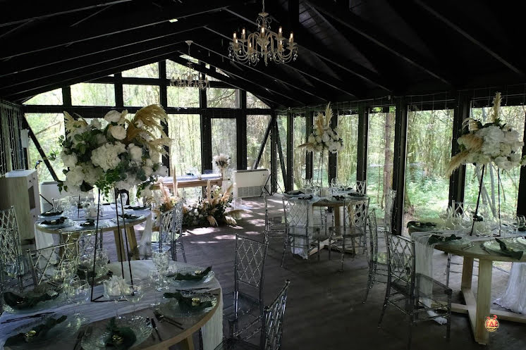 Деревянная веранда в «Wood House» фотография №4