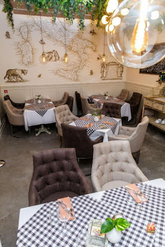 Средний зал в «Итальянец» фотография №5