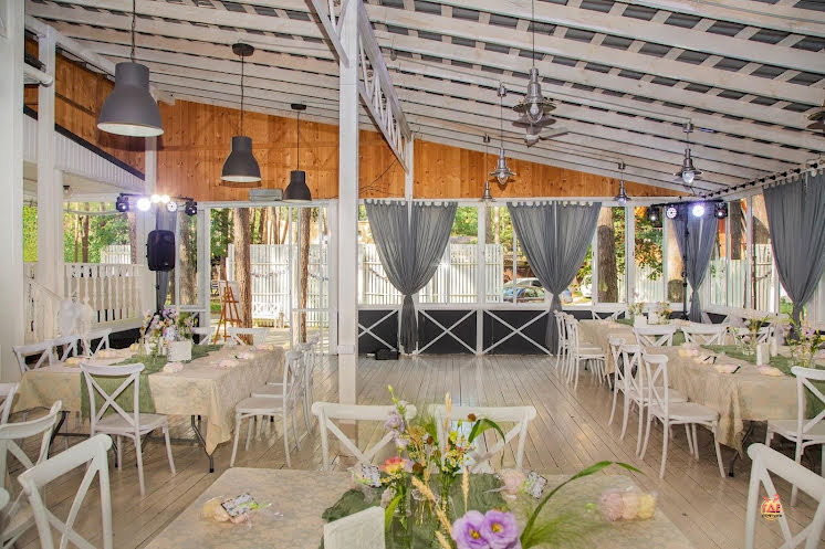 Веранда  в «Лесной отель ЕЖИ» фотография №13