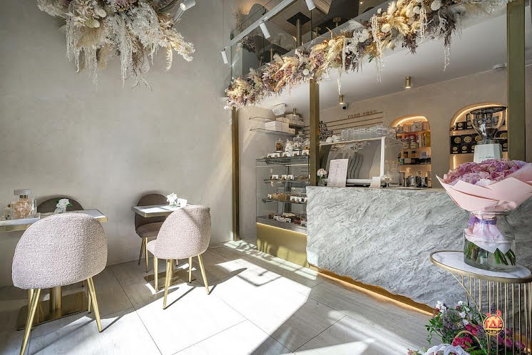 Зал ресторана  в «Date» фотография №4