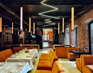  ресторан «Хац Хаус» на Рабочей