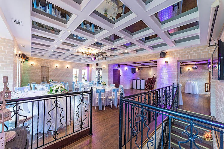 Зал «Рыцарский» в «Замок в Пушкине» фотография №8