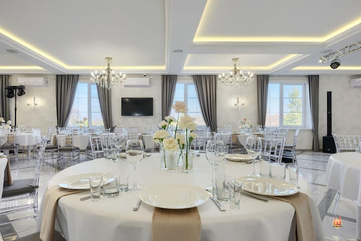 Банкетный зал в «Вилла София» фотография №5