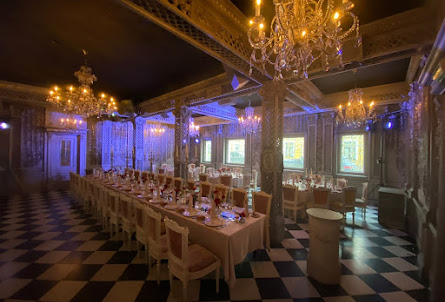 Зал «Серебряный» на 1 этаже  в Кабинет «Беседка»