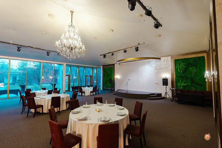 Банкетный зал  в «Артико Холл» фотография №2