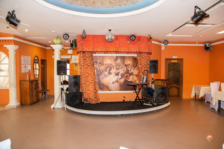 Большой зал в «Мельба» фотография №3