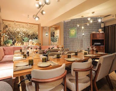  ресторан Beefstroganoff Grill