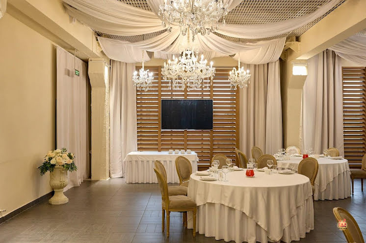 Банкетный зал «Каре» в «Кин-дза-дза» фотография №18