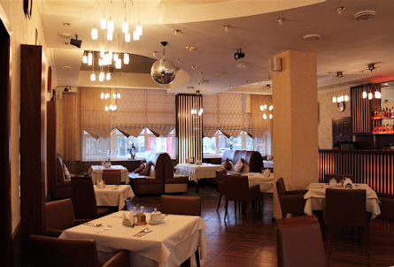 Основной зал в Банкетный зал