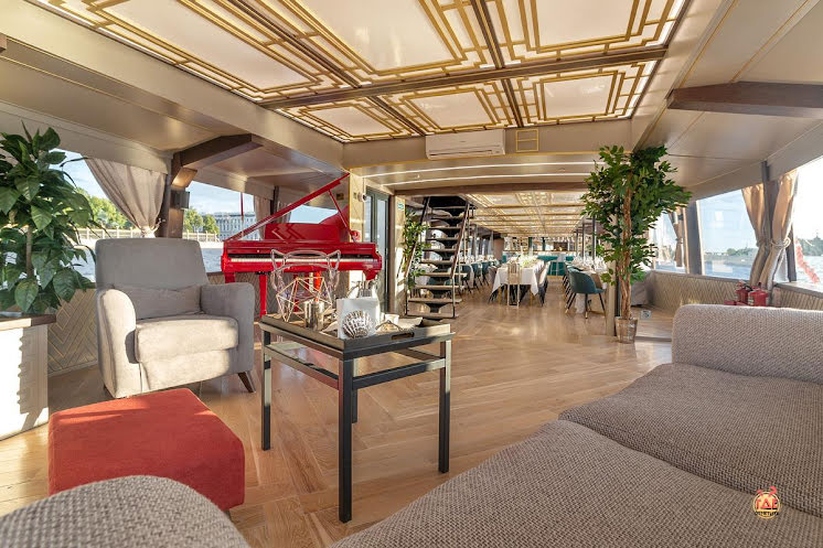 Палуба в «Теплоход "Амели"» фотография №12