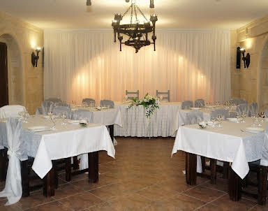  ресторан Мустанг