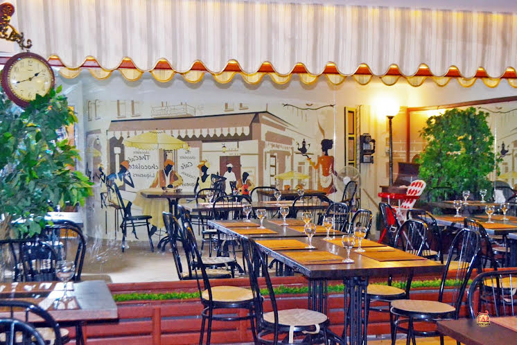 Зал «Зеркальный»  в «Снегирек» фотография №3