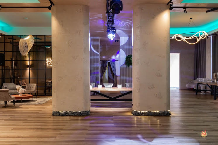 URBAN в «AMAND HALL / Аманд Холл» фотография №7