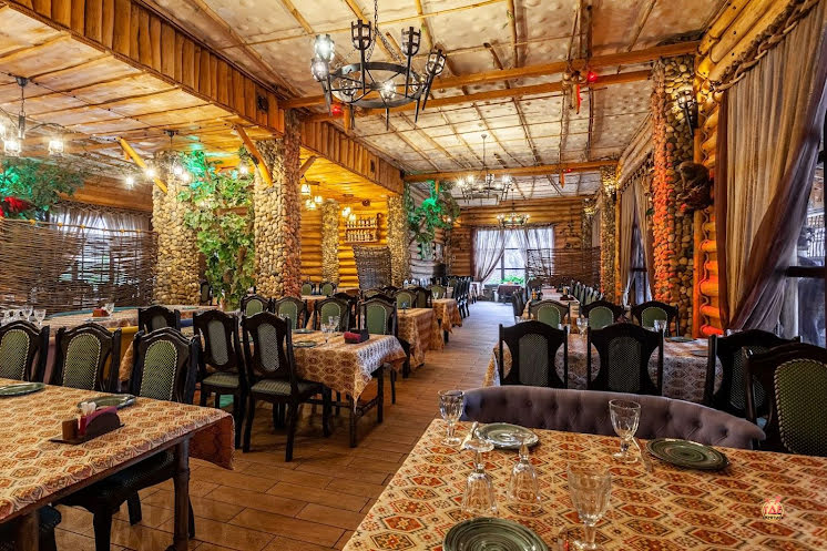 Основной зал в «Помещик на Бершанской» фотография №3