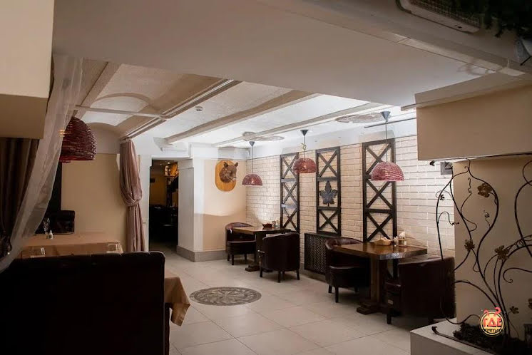 Зал на 20 человек в «Дичь» фотография №3