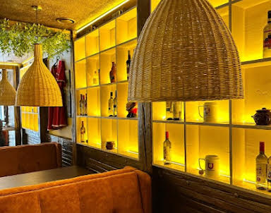  ресторан Тут Харчо Малый дом