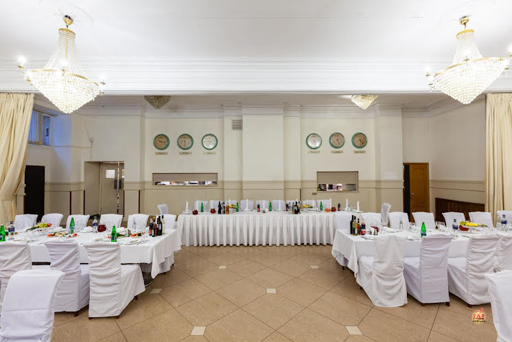 Большой зал  в «Консул» фотография №17