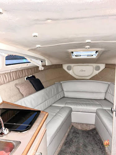 BAYLINER 265 "CIERA" в «YES BOAT» фотография №5