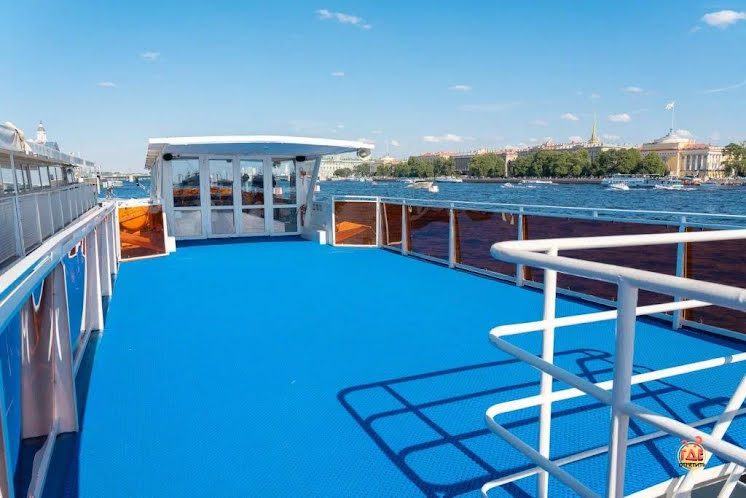 Палуба в «Теплоход "Славутич"» фотография №11