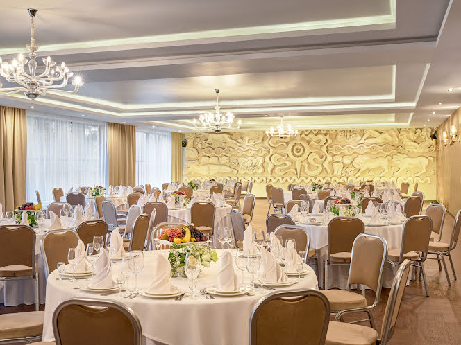 Банкетный зал «Авангард» в «Парк-отель Воздвиженское» фотография № 1