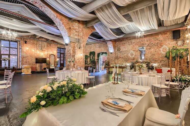 Основной зал в «Niagara LOFT» фотография №8