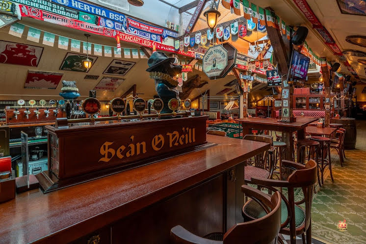 Зал ресторана  в «Шон О'Нилл» фотография №5