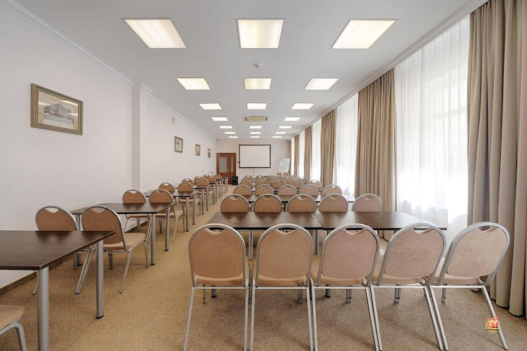 Зал «Купеческий» в «Бристоль-Жигули» фотография №4