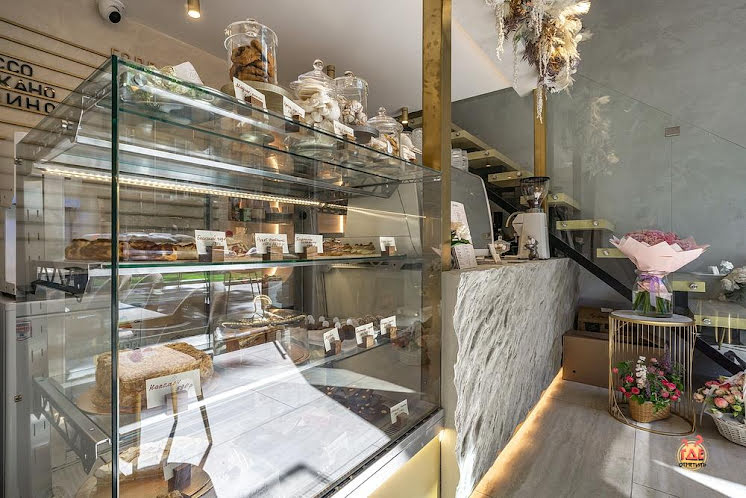 Зал ресторана  в «Date» фотография №18