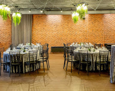  ресторан Лофт PLACE