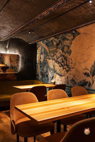 Основной зал в «БеZухов» фотография №12