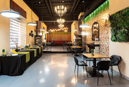 Основной зал в Основной зал