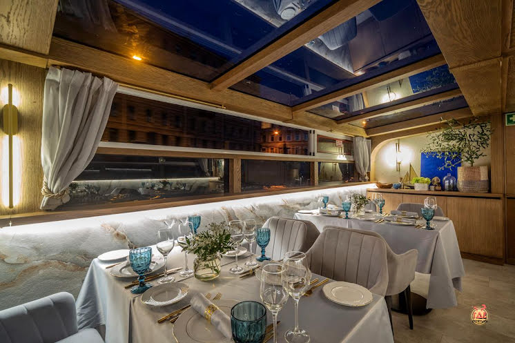 Палуба в «Теплоход "Миконос"» фотография №12