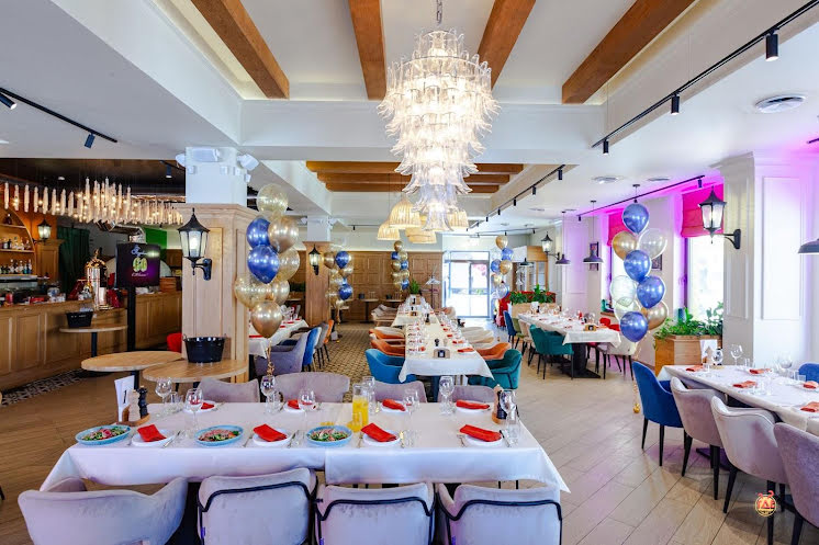 Основной зал  в «Fatto a mano» фотография №7