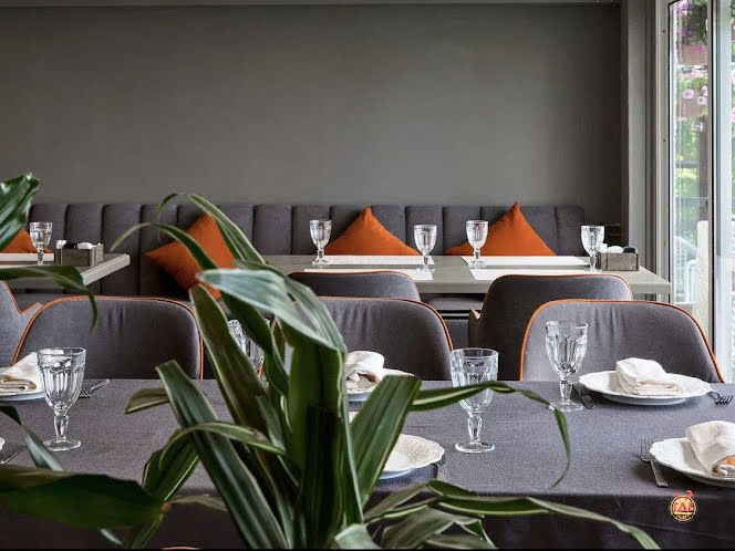 Общий зал в «Алые паруса» фотография №3