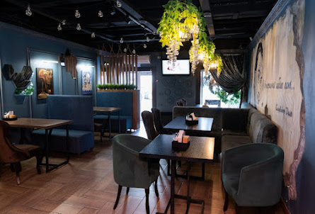 Основной зал в Малый зал