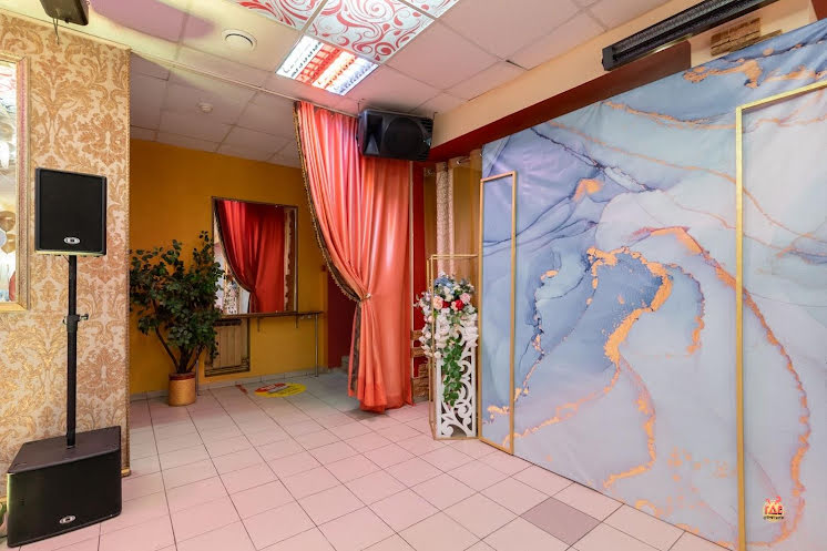 Основной зал  в «Винтаж» фотография №8