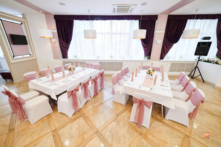 Большой банкетный зал  в «Кафе-столовая  «Московская»» фотография №10