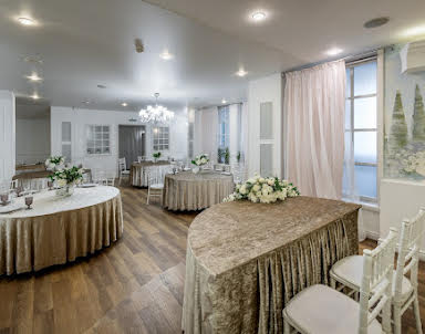  ресторан Белый зал «Прованс»