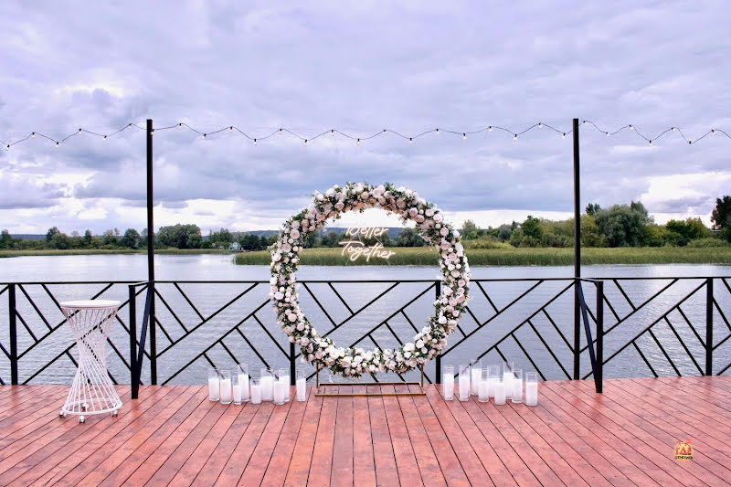 Беседка на Волге фотография №6