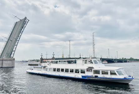 Палуба в Палуба