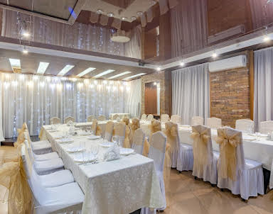  ресторан Корона