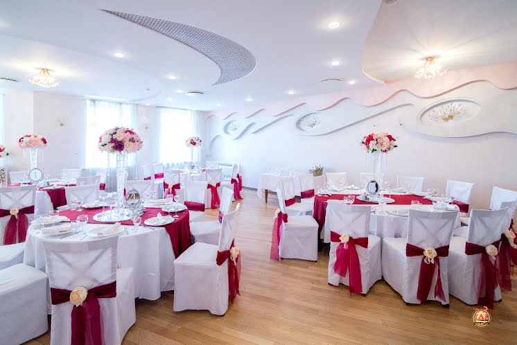 Большой банкетный зал в «Александръ» фотография №1