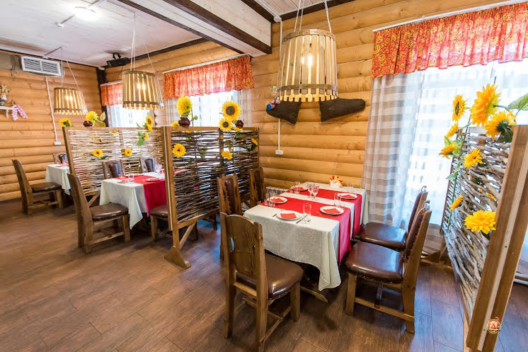 Зал «С деревенском колоритом» в «Валенок» фотография №8