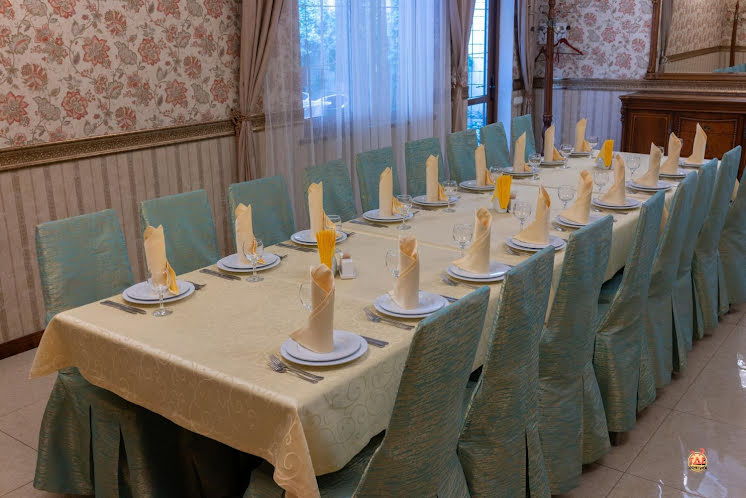 Банкетный зал на 20 персон в «Cowboy Marlboro» фотография №9