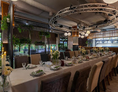  ресторан Двин Холл