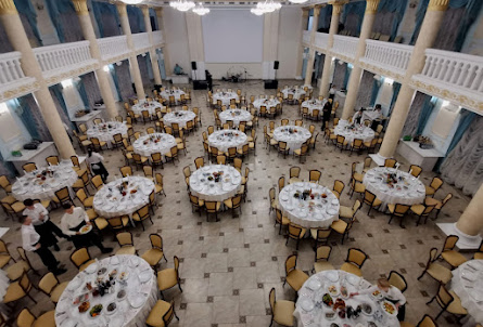 Колонный зал  в Вип-зал 